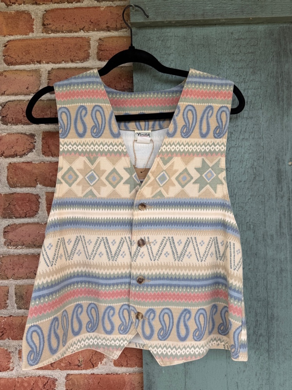 Vintage NFR Southwest Paisley Patterned Women's Vest Neutral/Blue/Pink pastels